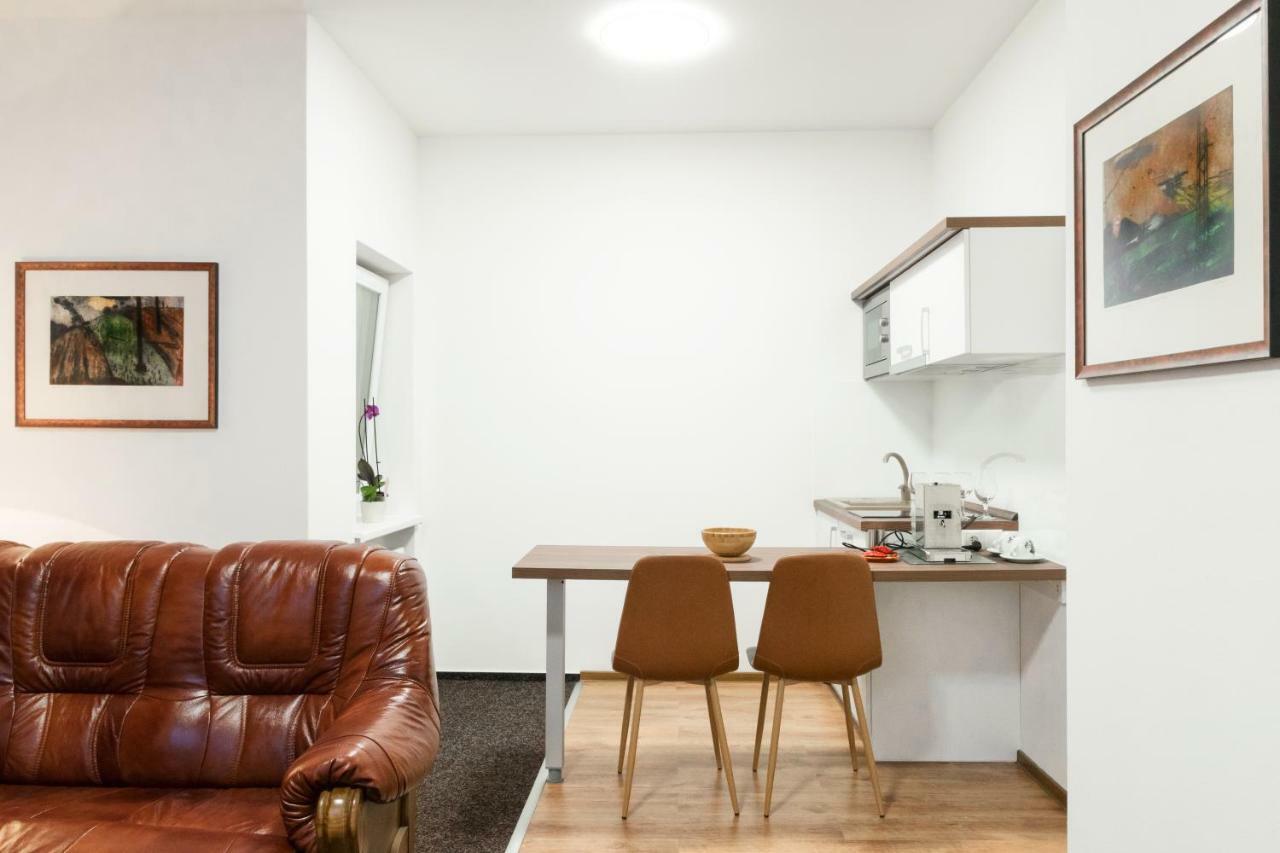 Villa Centrum Apartmany S Ranajkami A Saunou Martin Ngoại thất bức ảnh